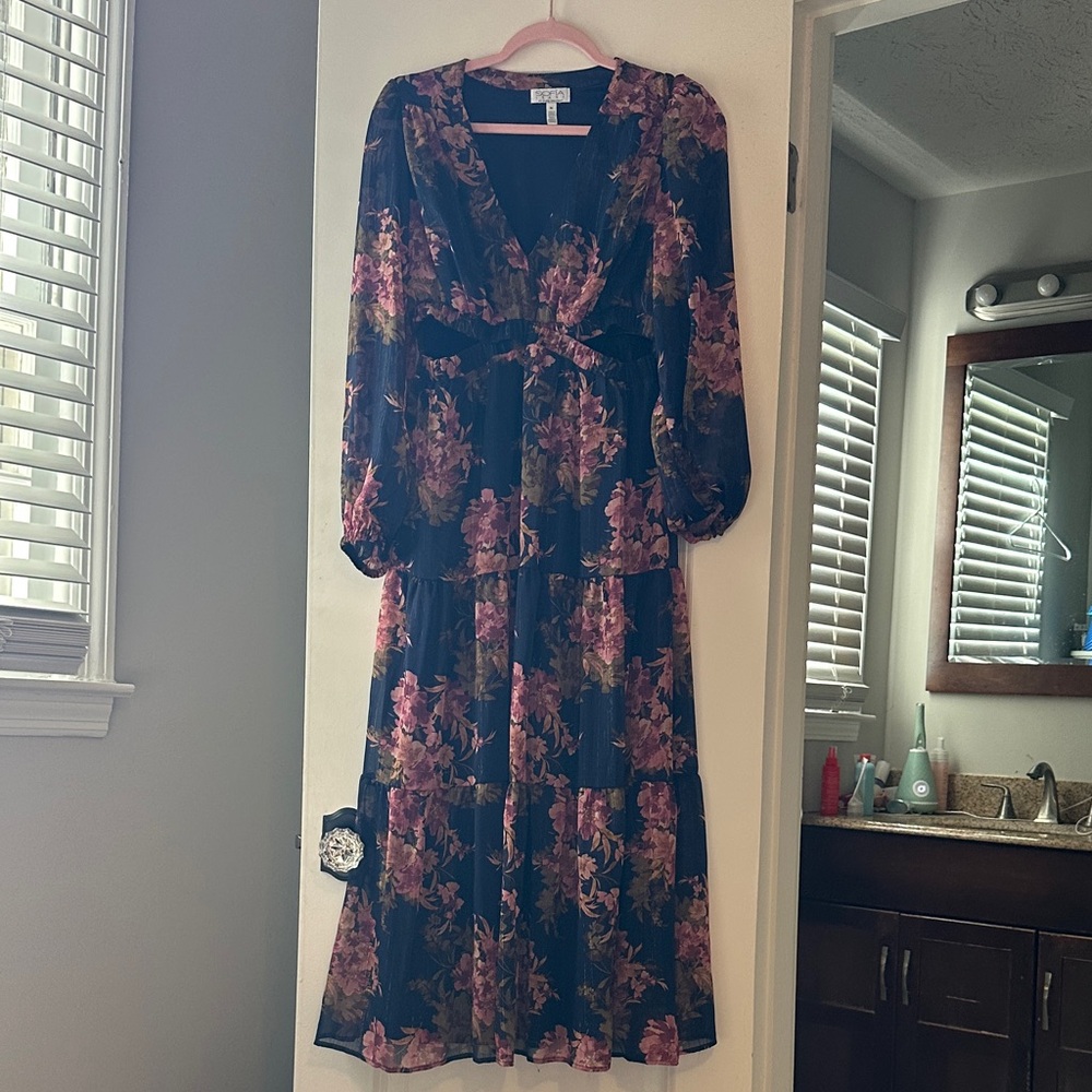 Sofia by Sofia Vergara Floral Long Sleeve Dress